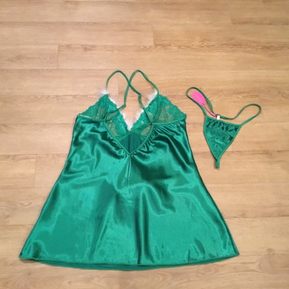 Women’s Satin Santa Claus Babydoll Lingerie - Picture 5 of 6